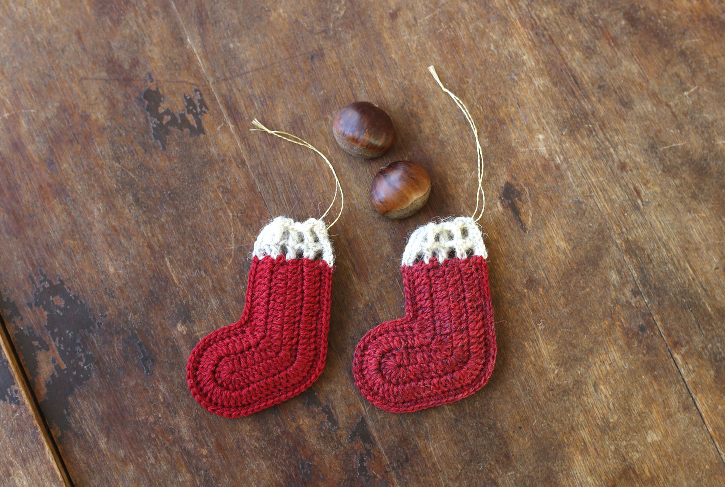 "Christmas Tree and Santa Boots" Crochet Pattern